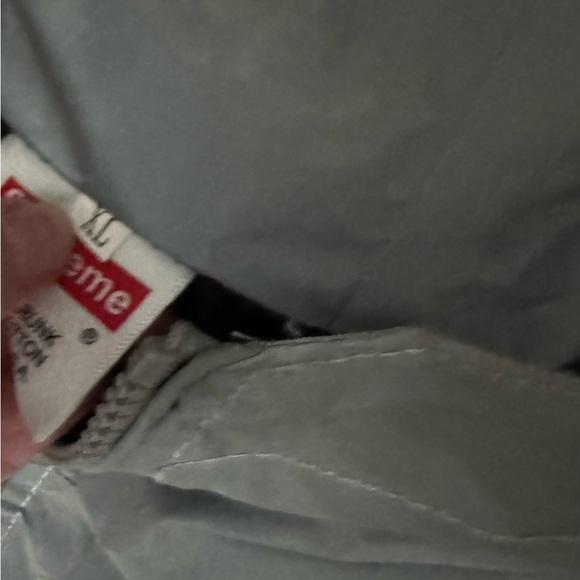 EUC Supreme Floral Reflective Windbreaker - Picture 6 of 7